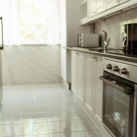 Apartment In Lisbon With 3 Bedroom Cozy Experience ロウレス エクステリア 写真