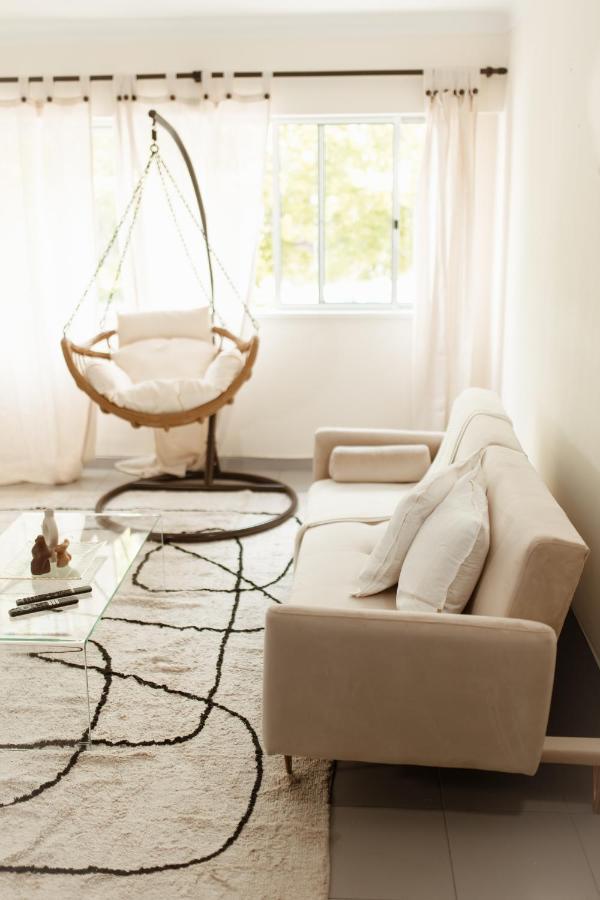 Apartment In Lisbon With 3 Bedroom Cozy Experience ロウレス エクステリア 写真